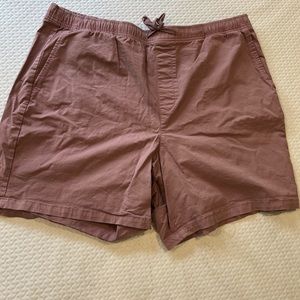 Gap Khaki 7” shorts